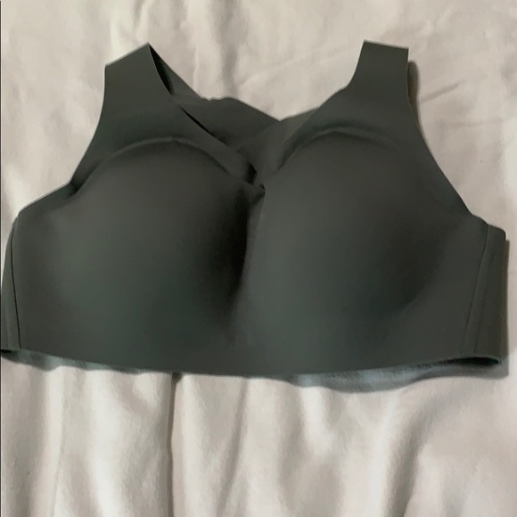 lululemon athletica Other - Lululemon Enlite Bra 38C